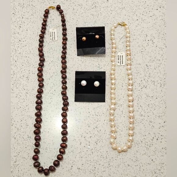 Vintage, Estate Pearl Necklaces and Earrings. Hand Knotted, Natural Pearls. - Picture 1 of 10